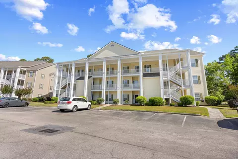 5840 Longwood Dr #202, Murrells Inlet, SC 29576