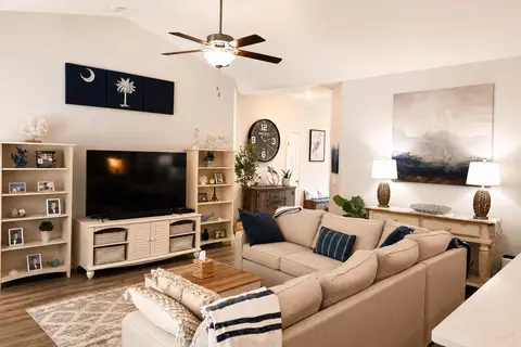 Living - 511 Grain Field Dr, Georgetown, SC 29440 photo 2 of 2