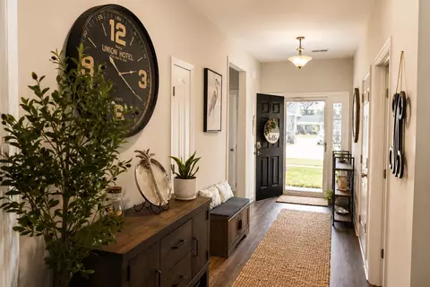 Entry Way - 511 Grain Field Dr, Georgetown, SC 29440 photo 2 of 2