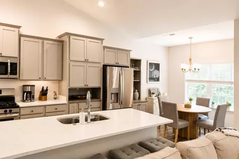 Kitchen - 511 Grain Field Dr, Georgetown, SC 29440 photo 3 of 4
