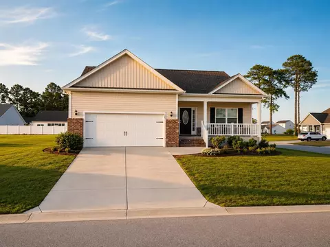 402 Grain Field Dr, Georgetown, SC 29440
