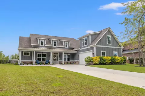 619 Mccown Dr, Conway, SC 29526