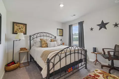 Bedroom - 901 Corn Husk Loop, Conway, SC 29527 photo 5 of 7