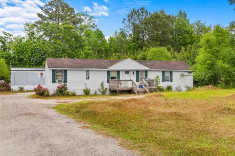 2087 Carries Ln, Longs, SC 29568