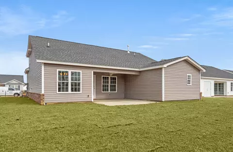 Exterior - 185 Peru Farm Dr, Georgetown, SC 29440 photo 2 of 9