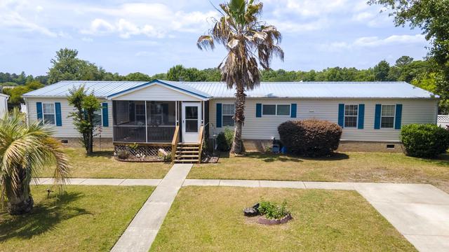 8629 Bragg Dr, Myrtle Beach, SC 29588