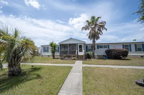 Exterior - 8629 Bragg Dr, Myrtle Beach, SC 29588 photo 5 of 6
