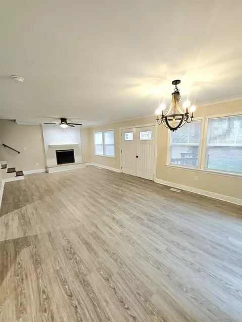 Living - 118 Pinecrest Rd, Myrtle Beach, SC 29579 photo 1 of 1