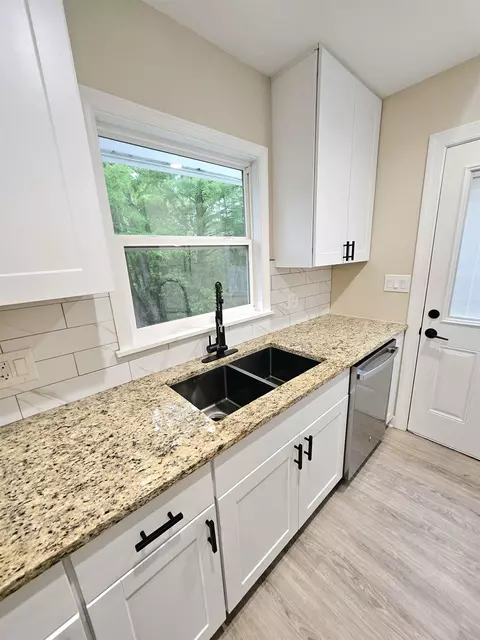 Kitchen - 118 Pinecrest Rd, Myrtle Beach, SC 29579 photo 3 of 4