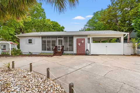 609 33rd Ave S, North Myrtle Beach, SC 29582