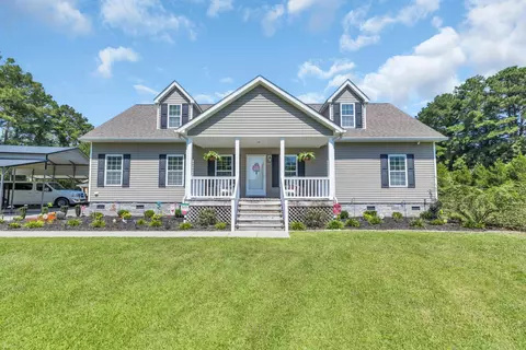 381 Saint Ives Rd, Longs, SC 29568