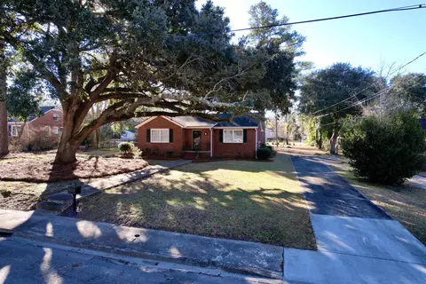 Exterior - 517 Singleton Ave, Kingstree, SC 29556 photo 8 of 9