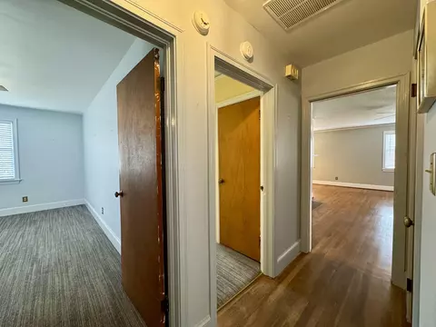 Entry Way - 517 Singleton Ave, Kingstree, SC 29556 photo 4 of 4