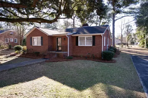 Exterior - 517 Singleton Ave, Kingstree, SC 29556 photo 2 of 9