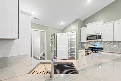 Kitchen - 3324 Merganser Dr, Conway, SC 29527 photo 4 of 4