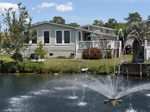 505 Meadowlark Dr, Surfside Beach, SC 29575