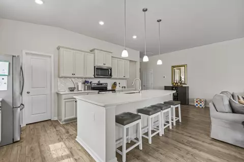 Kitchen - 531 Pier Ct, Longs, SC 29568 photo 5 of 8