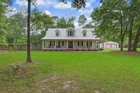 62 Warbler St, Georgetown, SC 29440