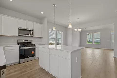 Kitchen - 2923 Spain Ln, Conway, SC 29527 photo 5 of 6