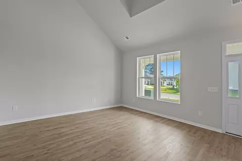 Living - 2923 Spain Ln, Conway, SC 29527 photo 4 of 5