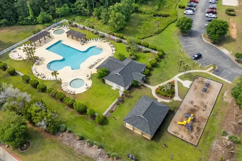 View/Area - 977 Silvercrest Dr, Myrtle Beach, SC 29579 photo 7 of 10