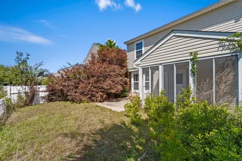 Exterior - 977 Silvercrest Dr, Myrtle Beach, SC 29579 photo 8 of 11