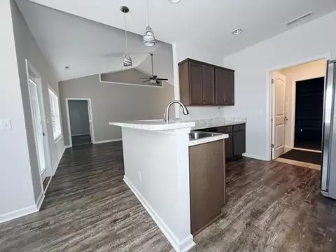 Kitchen - 167 Palm Terrace Loop, Conway, SC 29526 photo 3 of 3