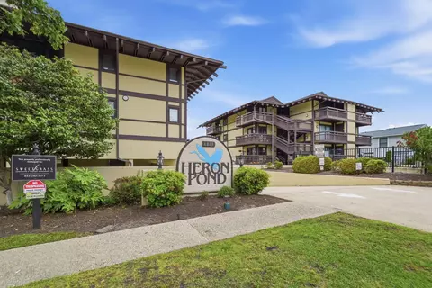 6813 Porcher Dr #13, Myrtle Beach, SC 29572