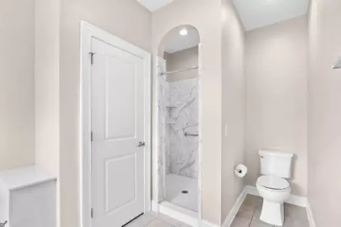 Bath - 101 Kessinger Dr, Surfside Beach, SC 29575 photo 2 of 3