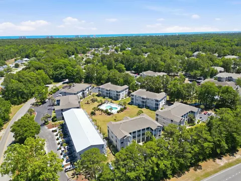 2482 Coastline Ct #202, Murrells Inlet, SC 29576