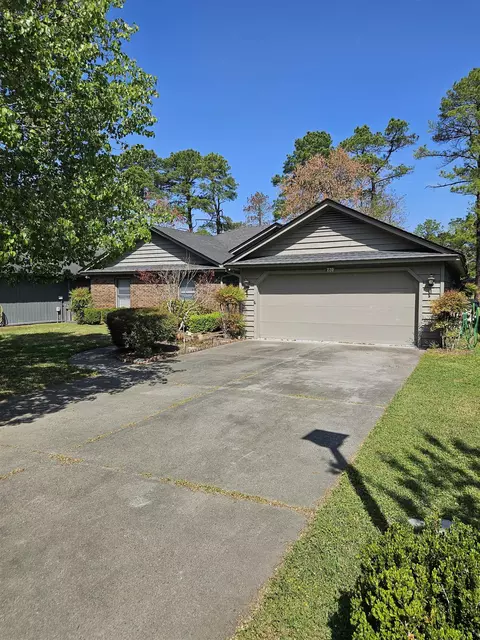 220 Cedar Ridge Ln, Conway, SC 29526