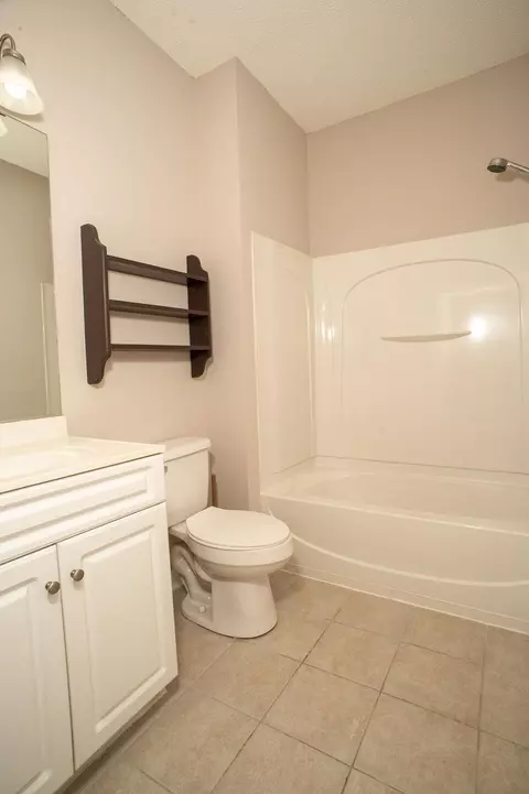 Bath - 300 Kiskadee Loop #B, Conway, SC 29526 photo 1 of 10
