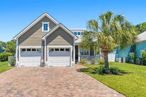 220 Waties Dr, Murrells Inlet, SC 29576