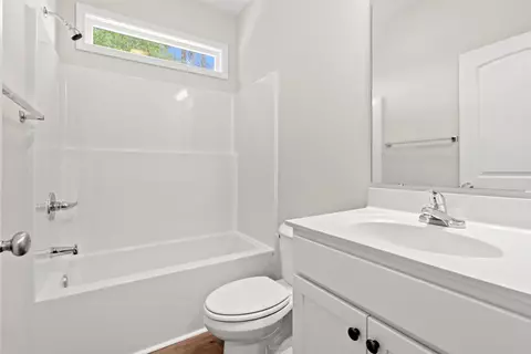 Bath - 1417 Loop Cir, Longs, SC 29568 photo 1 of 2