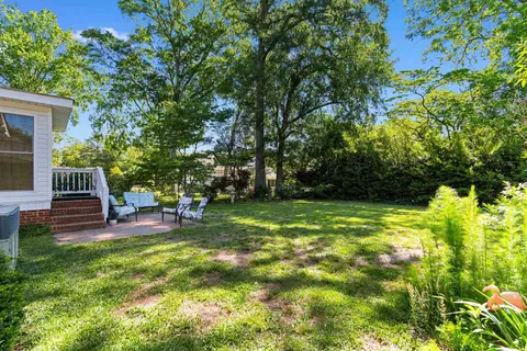 Exterior - 109 S 12th Ave, Dillon, SC 29536 photo 5 of 8