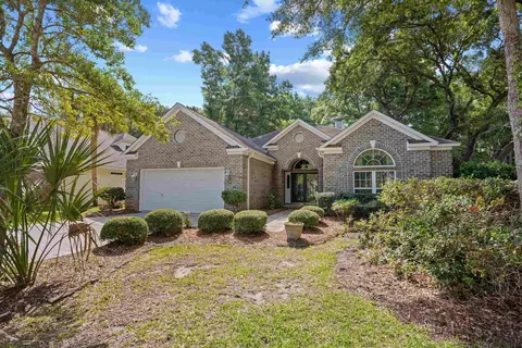 91 Deacon Dr, Pawleys Island, SC 29585