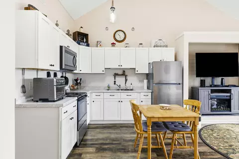 Kitchen - 1850 Colony Dr #3-E, Surfside Beach, SC 29575 photo 2 of 5
