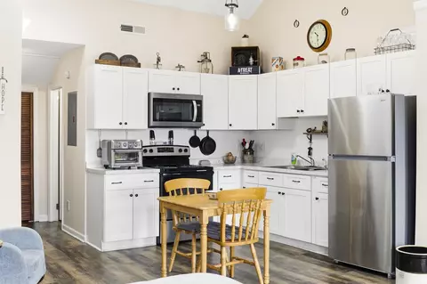 Kitchen - 1850 Colony Dr #3-E, Surfside Beach, SC 29575 photo 5 of 5