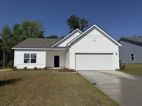 502 Castillo Dr, Loris, SC 29569
