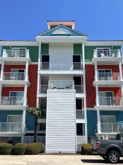 1567 S Waccamaw Dr #32, Murrells Inlet, SC 29576