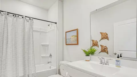 Bath - 1016 Bear Bone Dr, Conway, SC 29526 photo 2 of 2