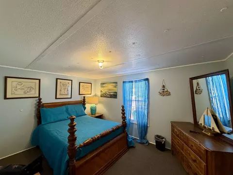 147 Oceanside Dr, Surfside Beach, SC 29575 photo 9