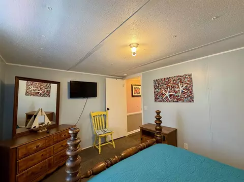 147 Oceanside Dr, Surfside Beach, SC 29575 photo 12