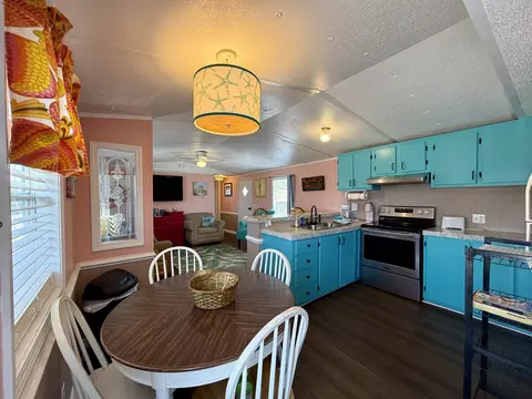 147 Oceanside Dr, Surfside Beach, SC 29575 photo 2