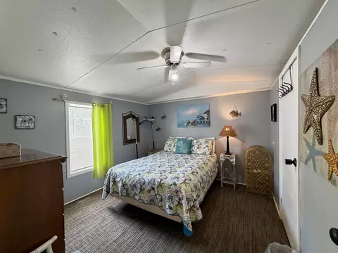 147 Oceanside Dr, Surfside Beach, SC 29575 photo 17