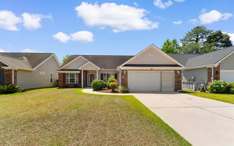 220 Candlewood Dr, Conway, SC 29526