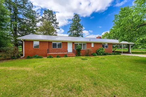 1273 Roseland Rd, Chadbourn, NC 28431