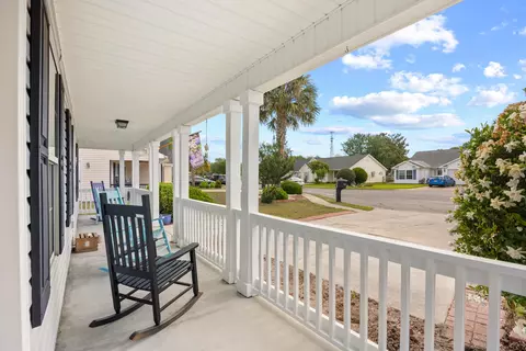 Exterior - 1534 Gulfstream Ct, Surfside Beach, SC 29575 photo 3 of 15