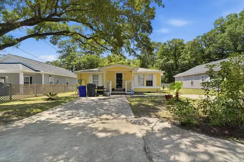 803 Melson St, Conway, SC 29527