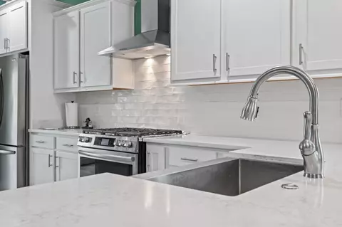 Kitchen - 968 Shipmaster Ave, Myrtle Beach, SC 29579 photo 4 of 6